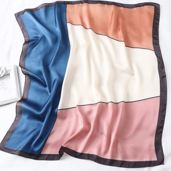 Luxury Fall Scarf Solid Geometric Pattern - Picture 2 of 4